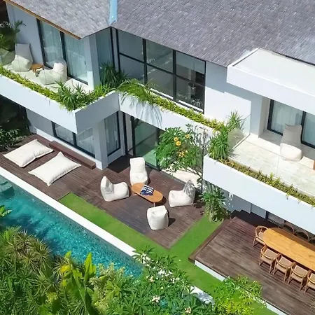 Luxurious 5 Bd Villa In Seminyak - Art Deco Style